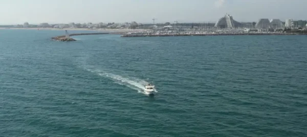 Une sortie en mer pour le permis côtier ou fluvial à La Grande-Motte au Cercle Nautique by Cefom